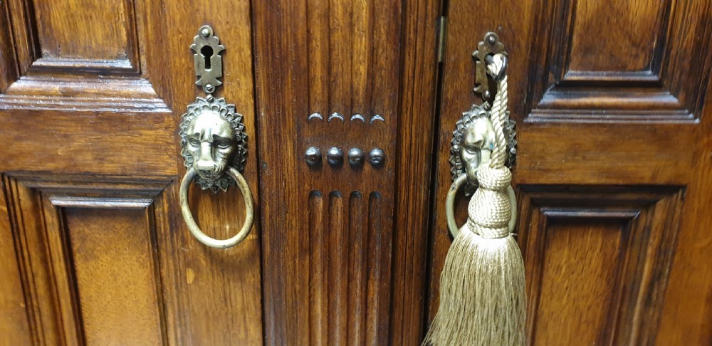 Magnificent Oak Cabinet on Stand View XIV