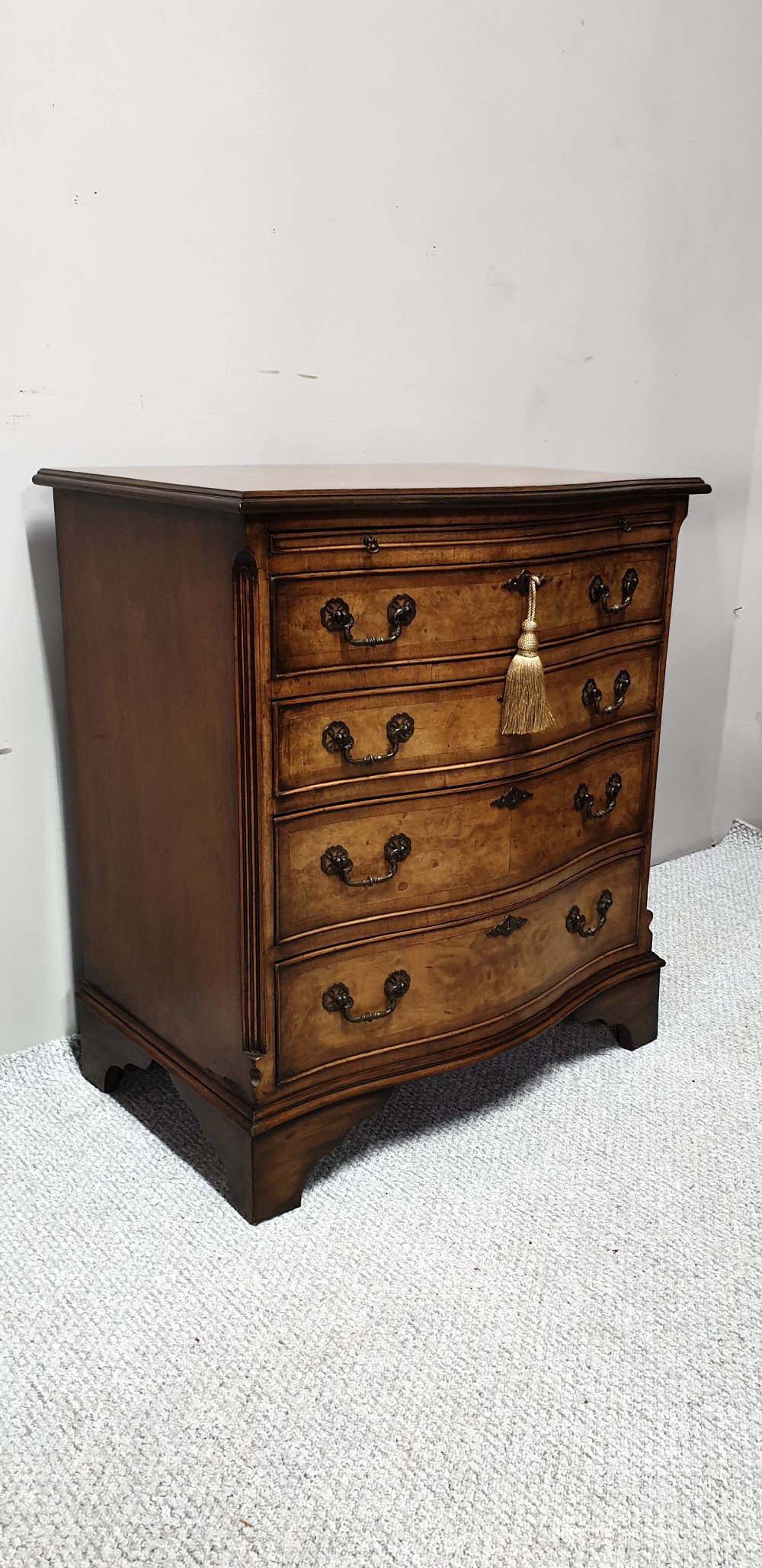 Burr Walnut Serpentine Chest of Drawers View VIII