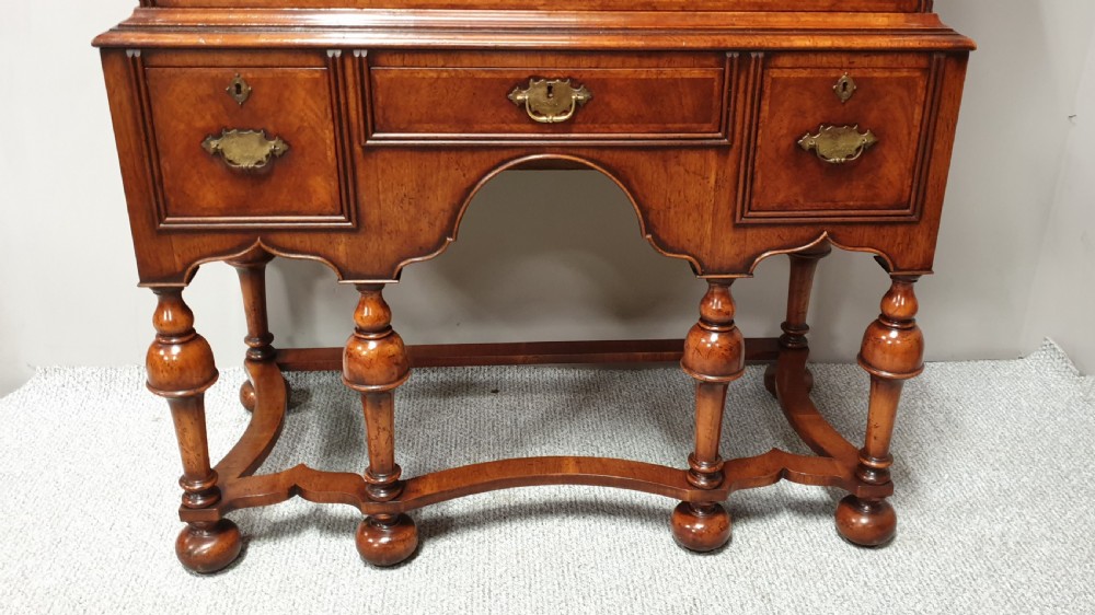 Outstanding Burr Walnut Chest of Drawers on Stand View III