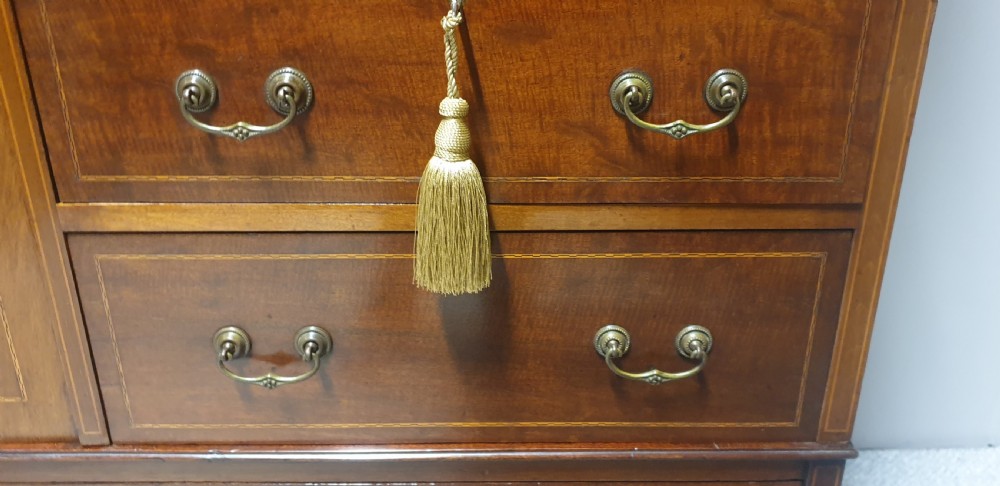 Excellent Quality Inlaid Compactum Wardrobe View VI