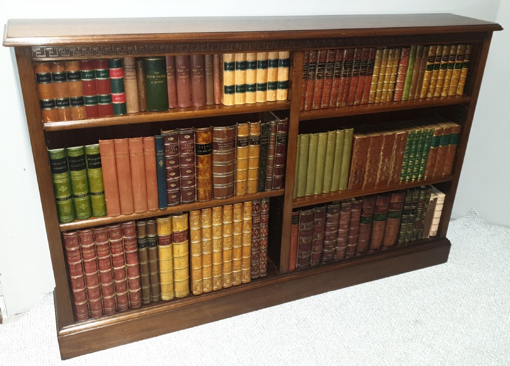Top Quality Mahogany Open Adjustable Bookcase