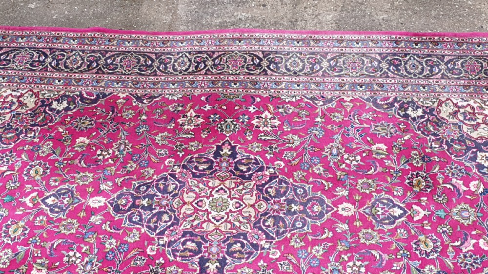 Excellent Quality Wool Carpet View VII