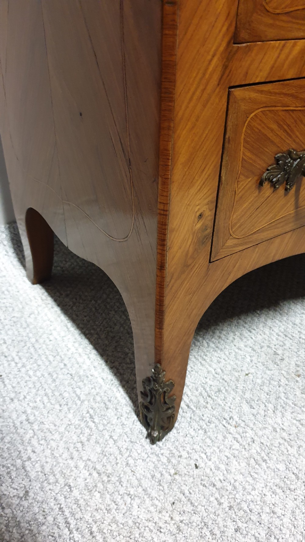 French Semanier Chest of Drawers View V