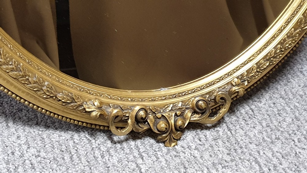 Superb Quality Pair Victorian Oval Gilt Wall Mirrors View VIII