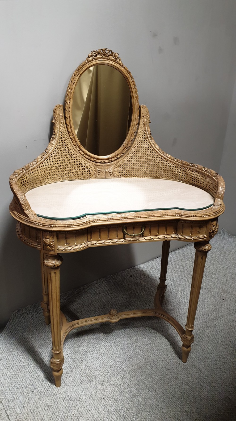 Beautiful French Dressing Table View II