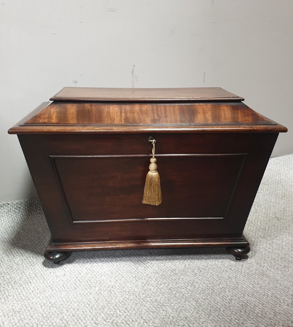Regency Mahogany Wine Cooler Cellarette
