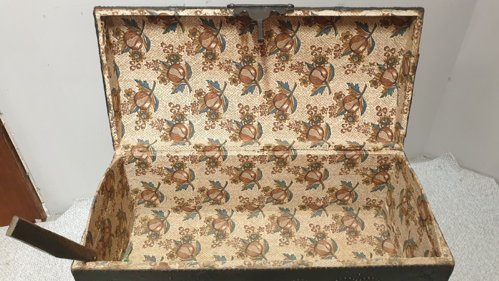 European C18th Crocodile Covered and Studded Travelling Chest View XI