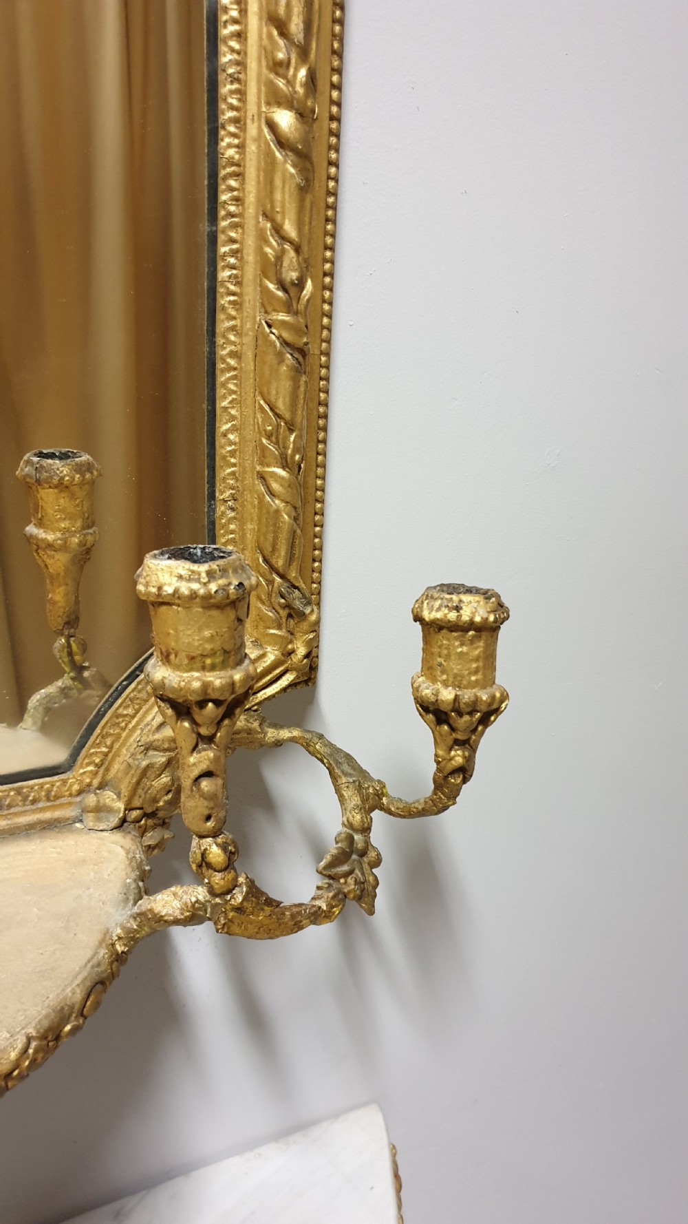 Outstanding C18th English Gilt Console Table and Mirror View XIV