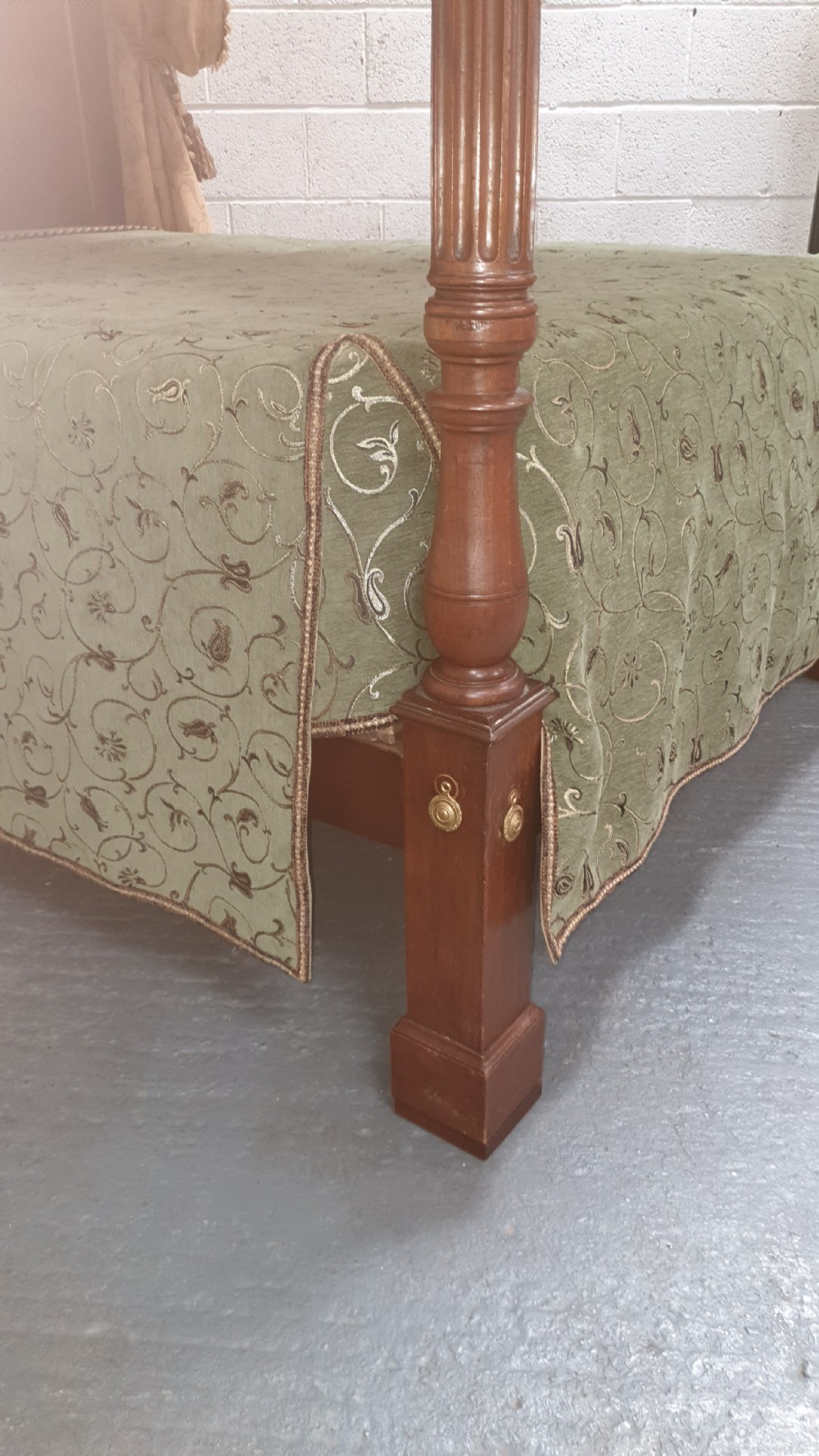 Superb William 4th Mahogany Four Poster King size Bed View X