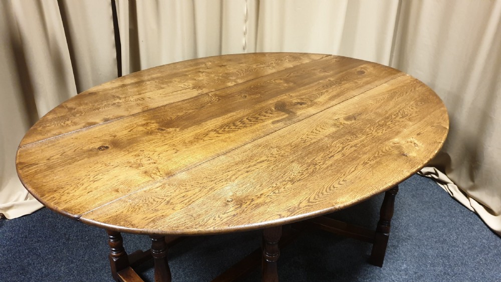 Superb 10/12 seat Oak Drop Leaf Wake table View XI