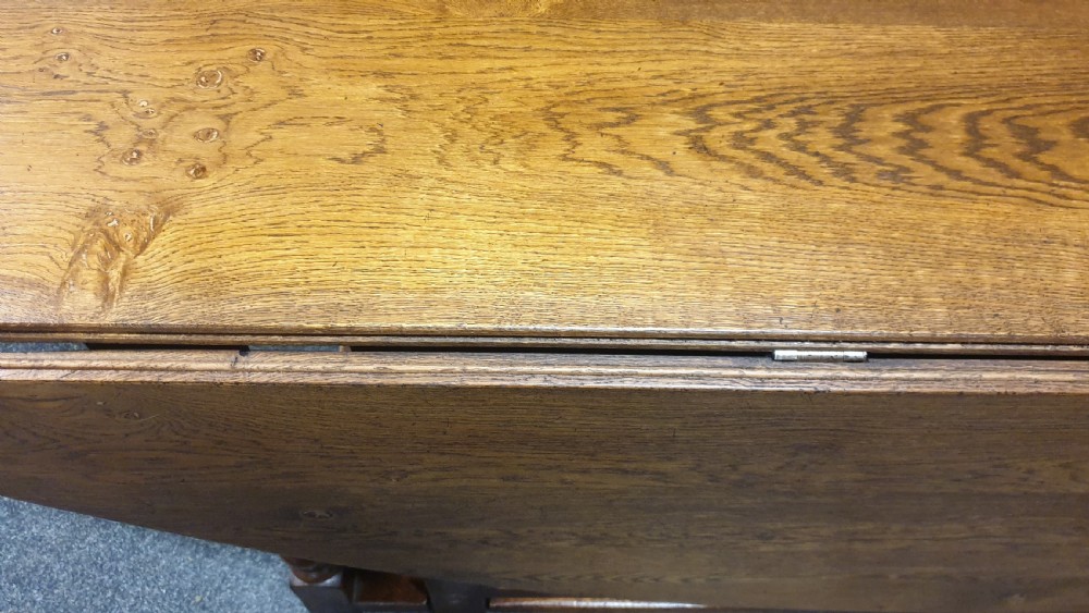 Superb 10/12 seat Oak Drop Leaf Wake table View XII