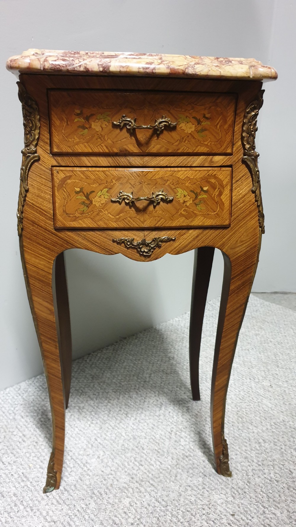 Superior Pair French Kingwood Bedside Chests of Drawers View XI