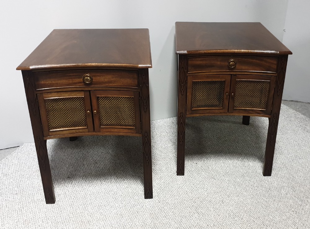 Very Good Pair Mahogany Bedside Cabinets View II