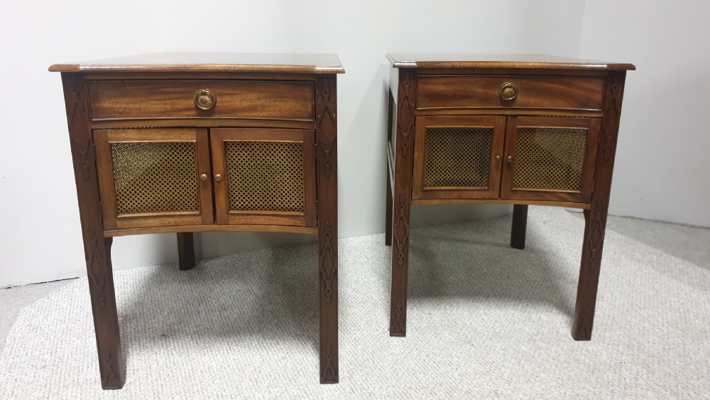 Very Good Pair Mahogany Bedside Cabinets View III