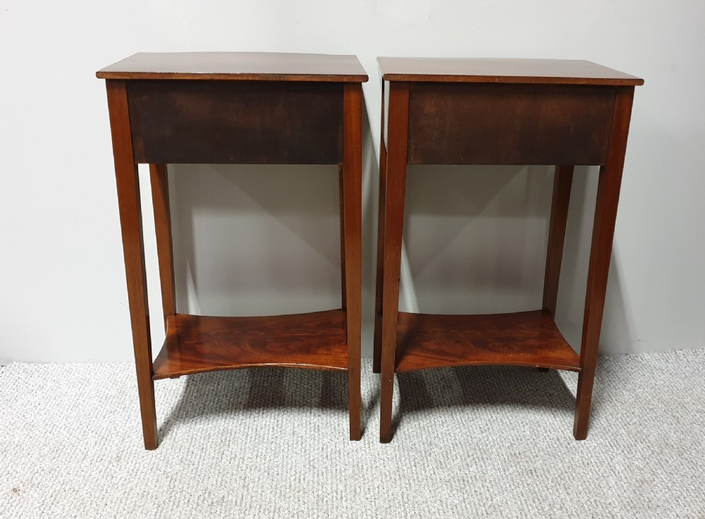 Very Good Pair Mahogany Bedside Lamp Tables View VI