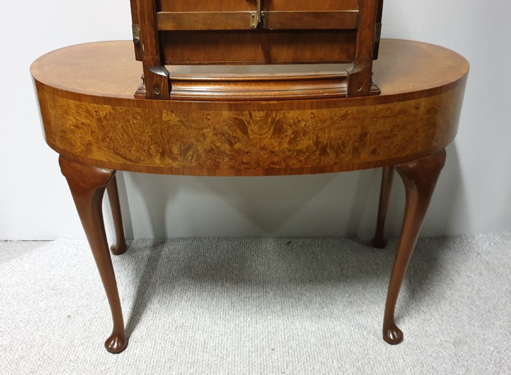 Superb Burr Walnut Dressing Table View X