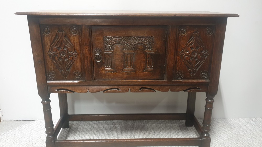 Carved Oak Side cabinet  of Small Proportions