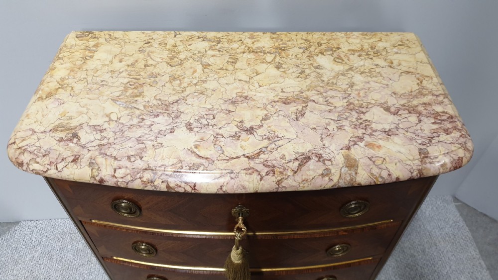 French Bow Front Commode Chest of Drawers of Small Proportions View III