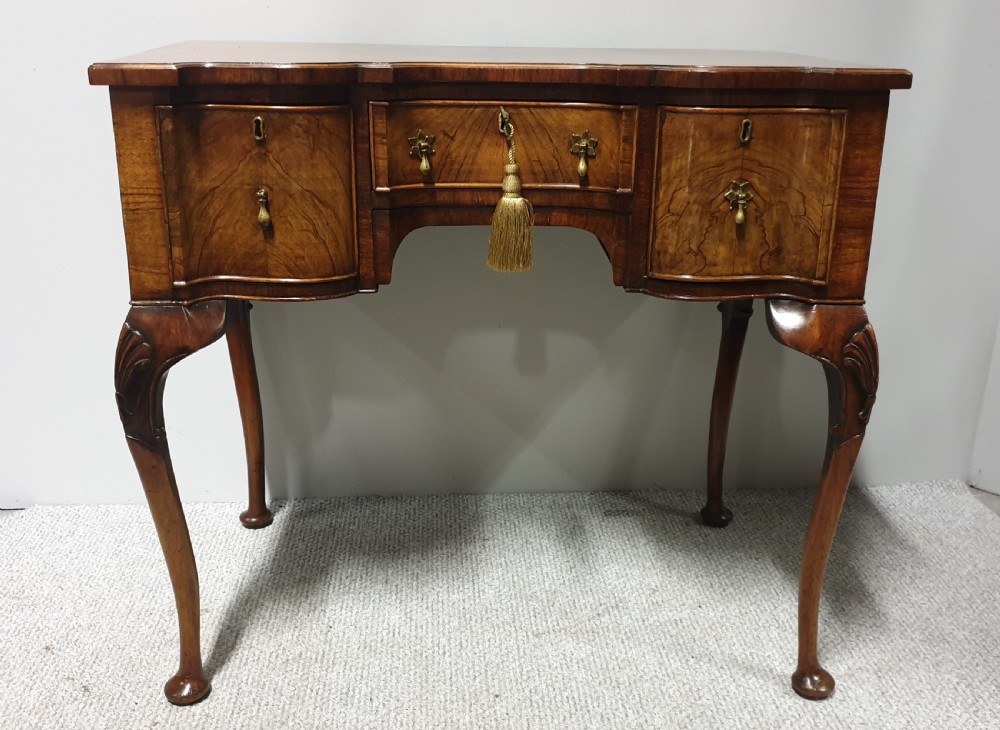 Outstanding Burr Walnut Dressing Table View XI