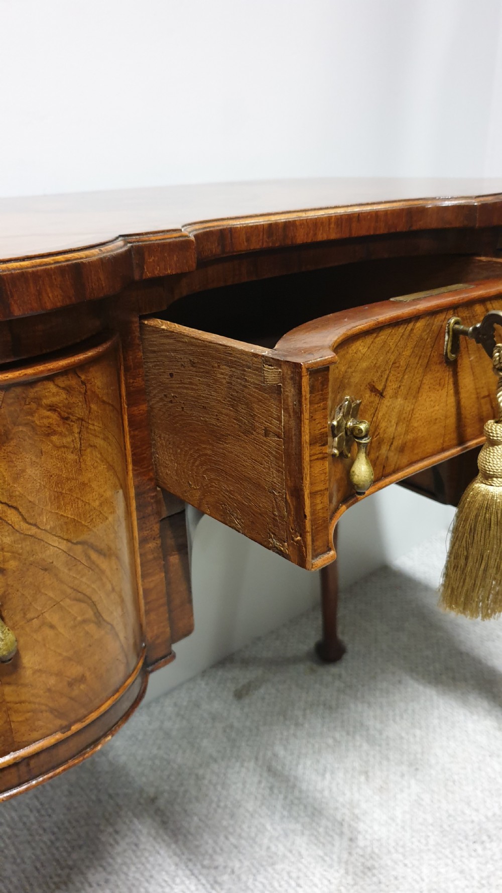 Outstanding Burr Walnut Dressing Table View XV