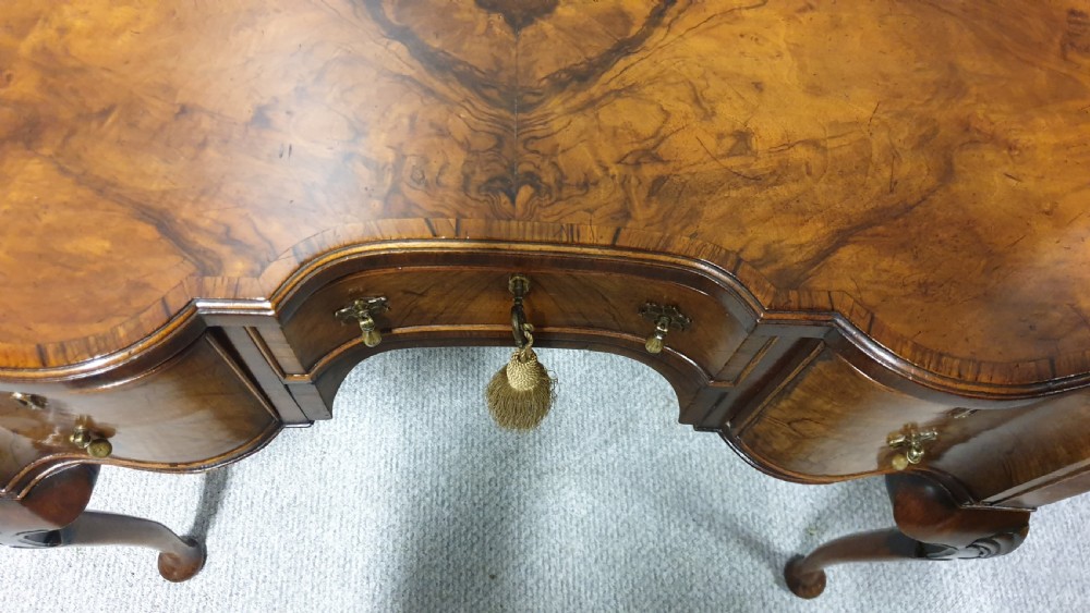 Outstanding Burr Walnut Dressing Table View XVIII
