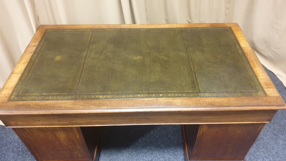 Victorian Mahogany Pedestal Desk View X
