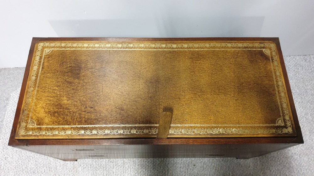 Campaign Coffee Table Box View VII