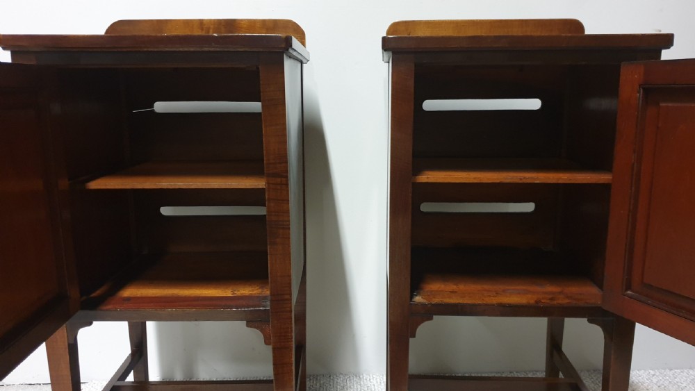 Very Nice Pair Mahogany Bedside Cabinets View V