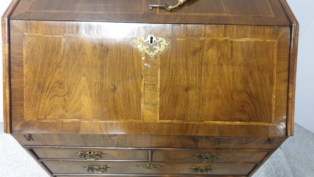 C18th Walnut Bureau View XVII