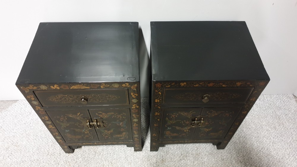 Very Nice Pair Oriental Bedside Lamp Cabinets View VII