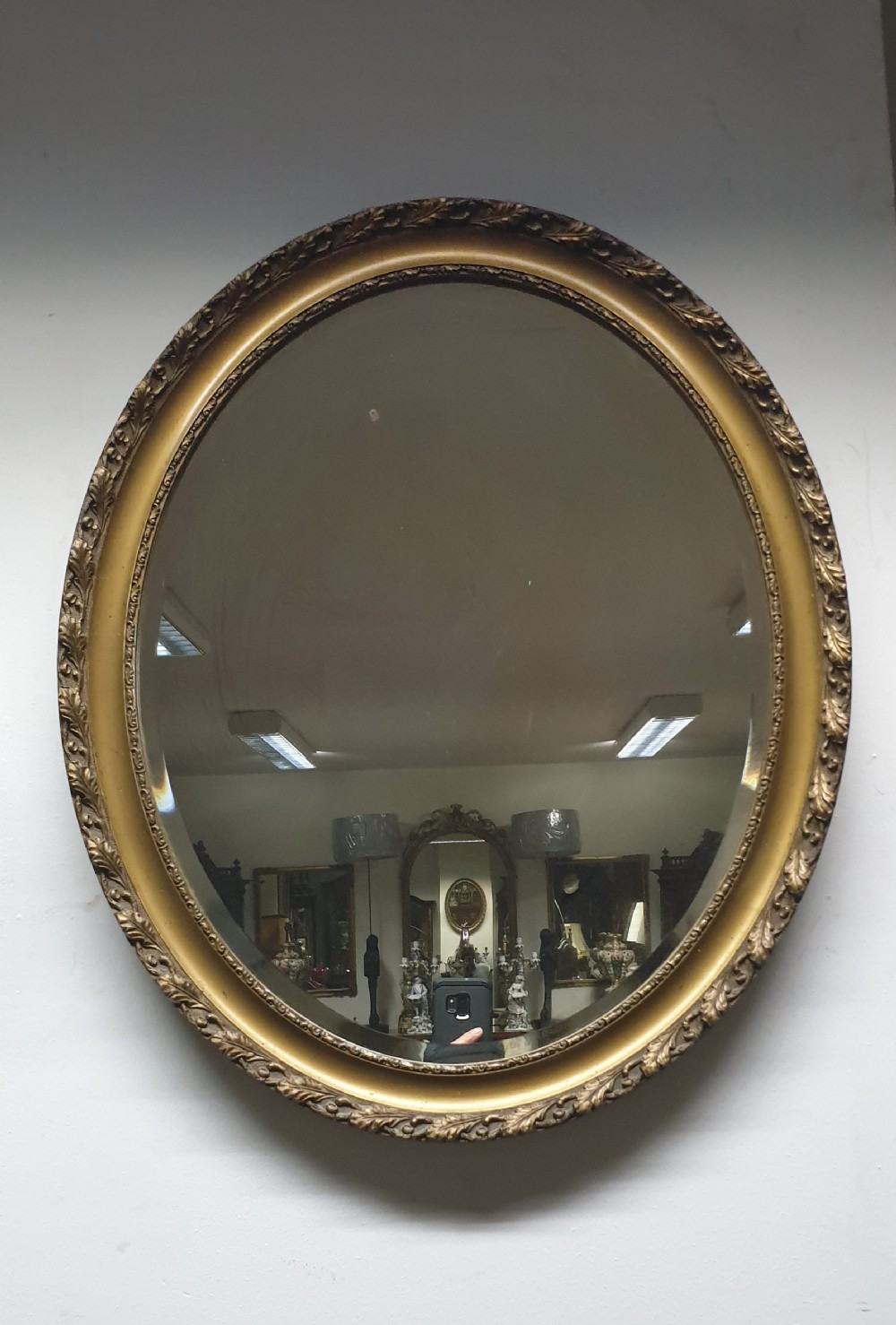 Edwardian Oval Gilt Mirror