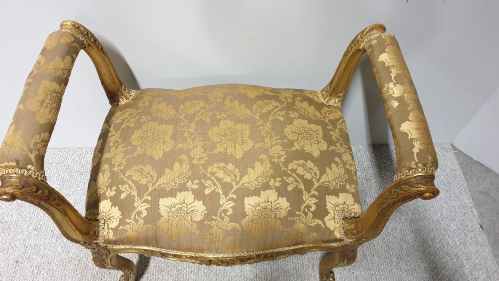 Excellent Quality Louis XV Stool View V
