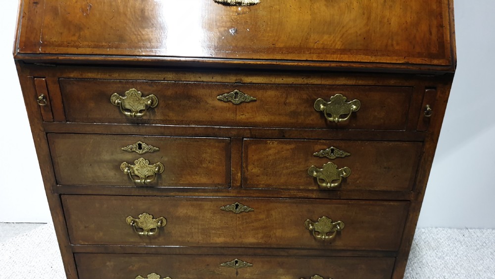 Double Domed Queen Anne Walnut Bureau Bookcase View VII