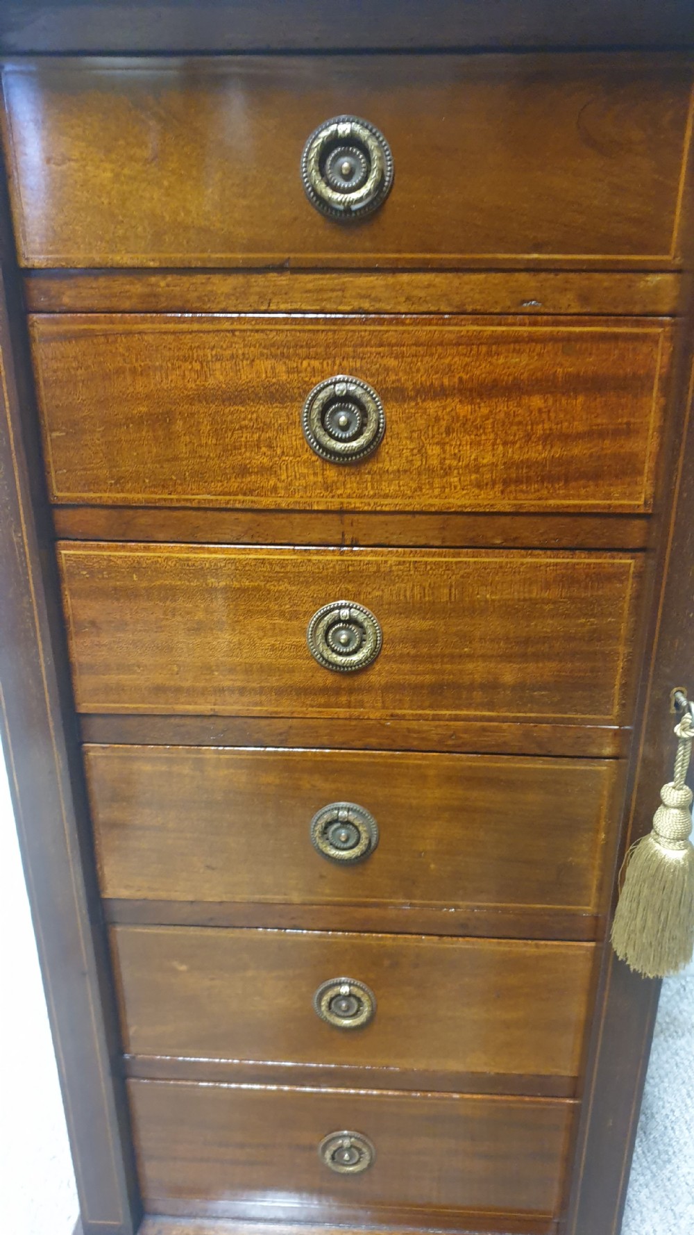 Excellent Quality Mahogany Inlaid Wellington Chest of Drawers View VIII