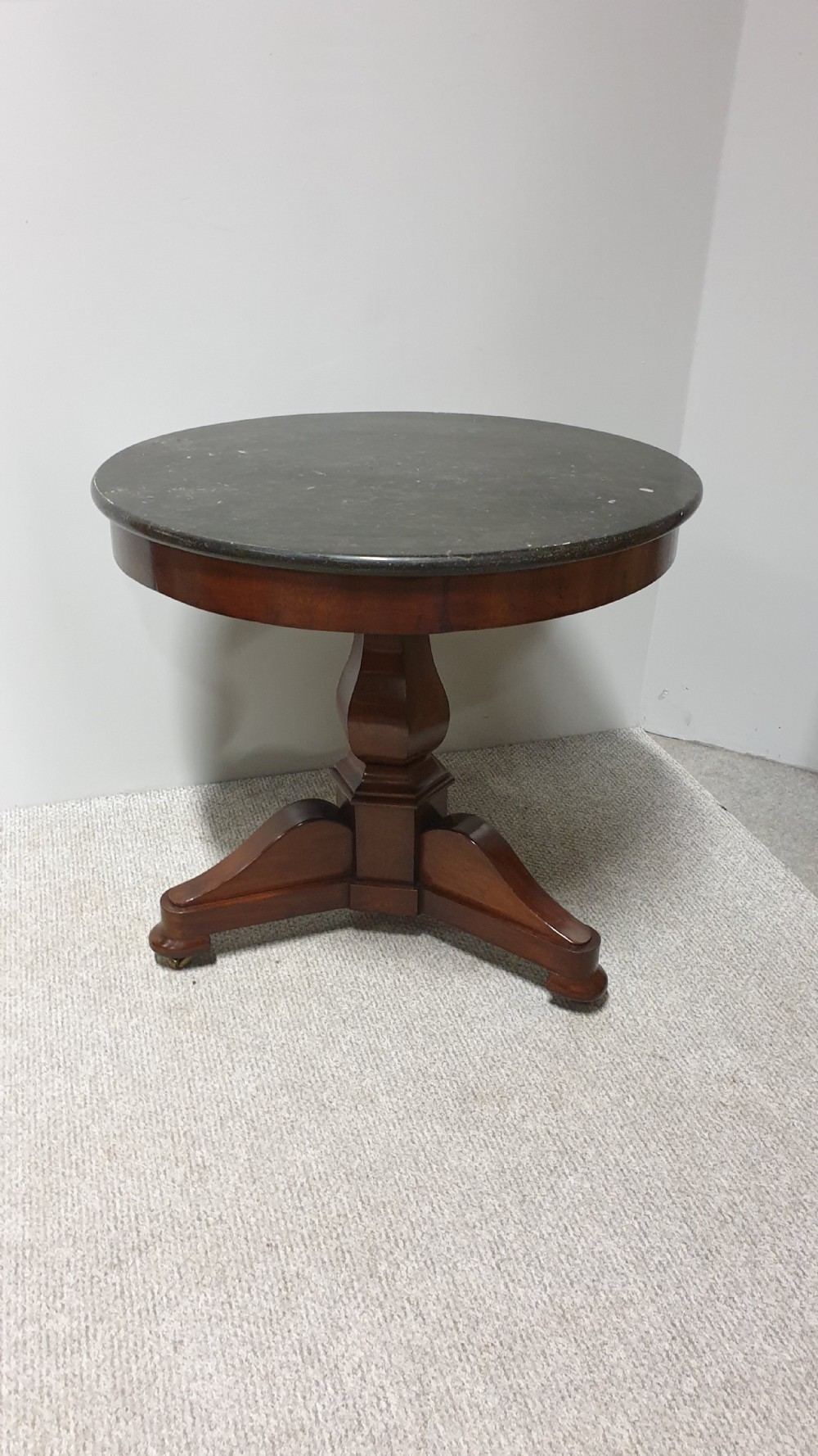 Superb Quality Gueridon Table