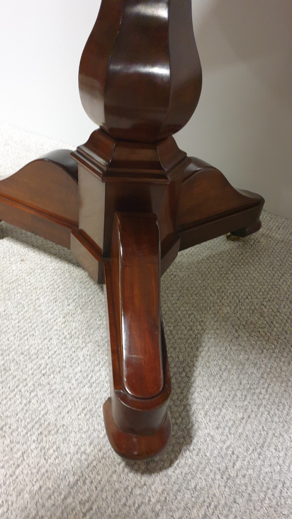 Superb Quality Gueridon Table View VI
