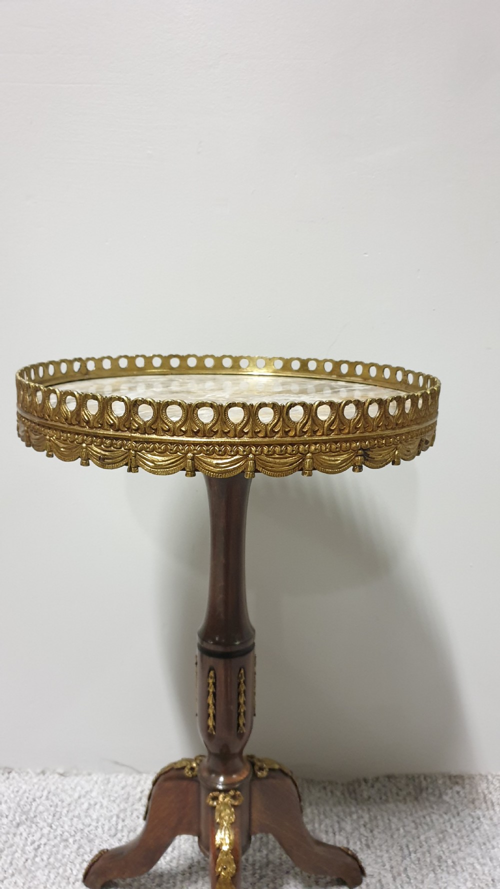 Nice French Pedestal Table View III
