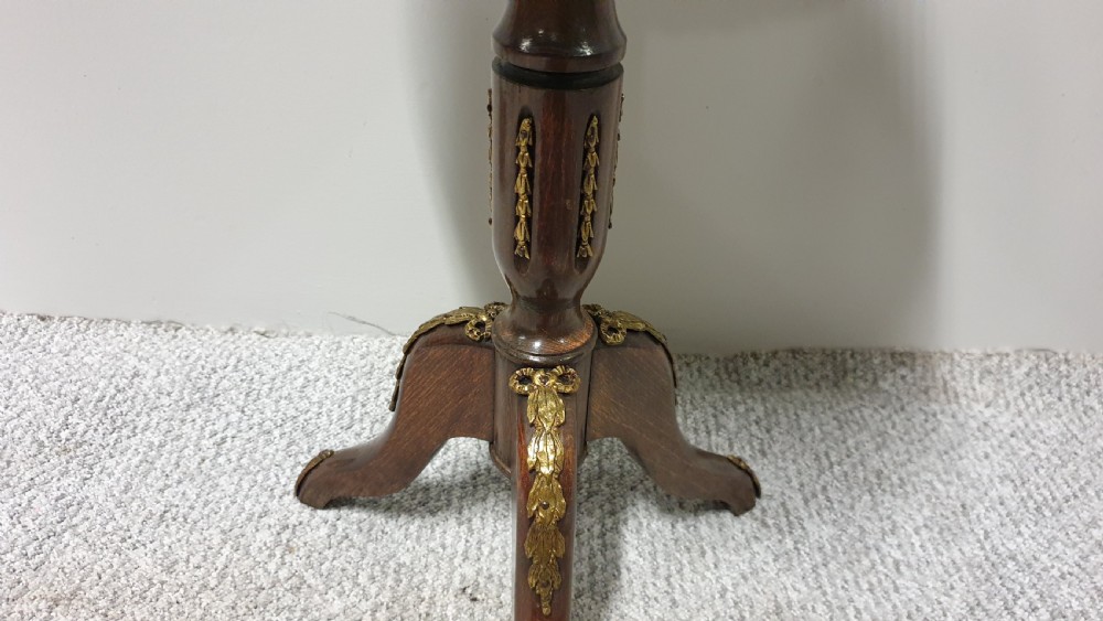 Nice French Pedestal Table View VI