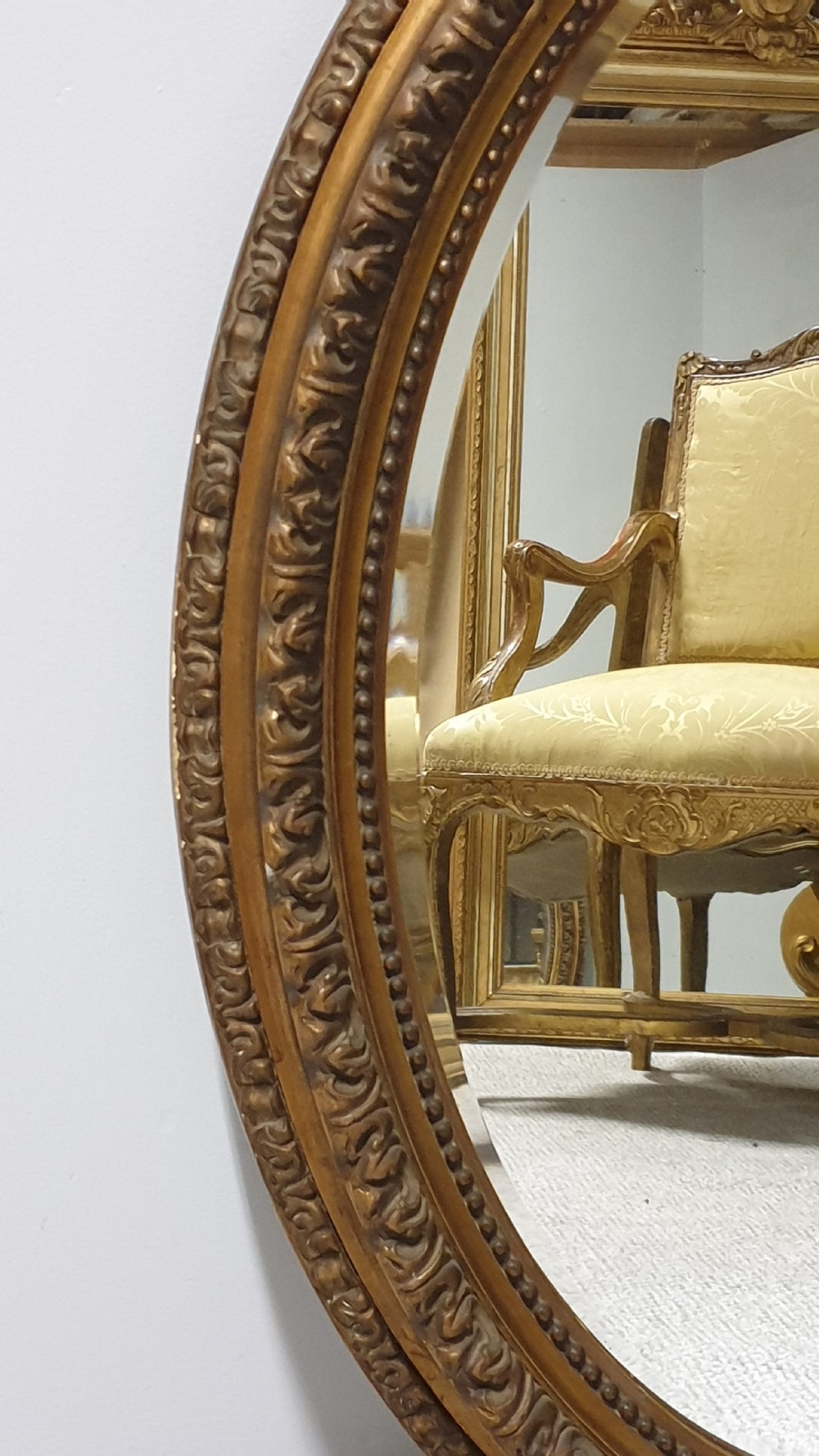 Lovely Victorian Oval Gilt Mirror View III