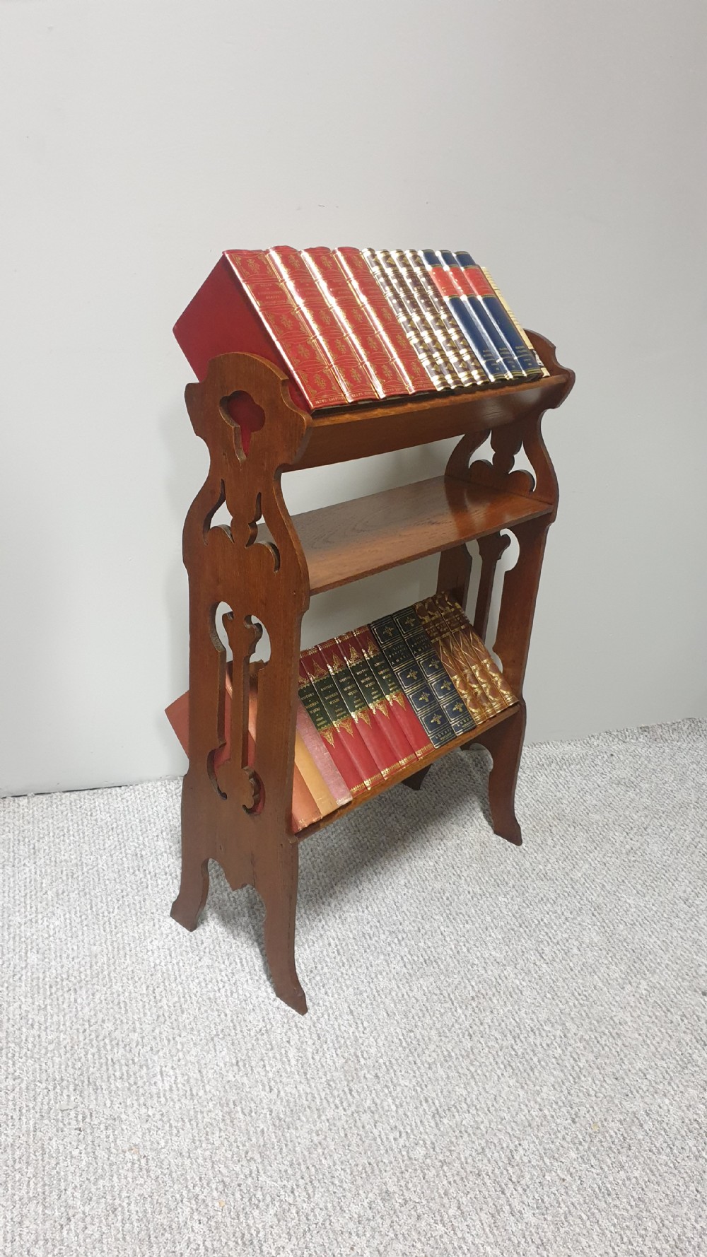 Arts and Crafts Oak Book Trough