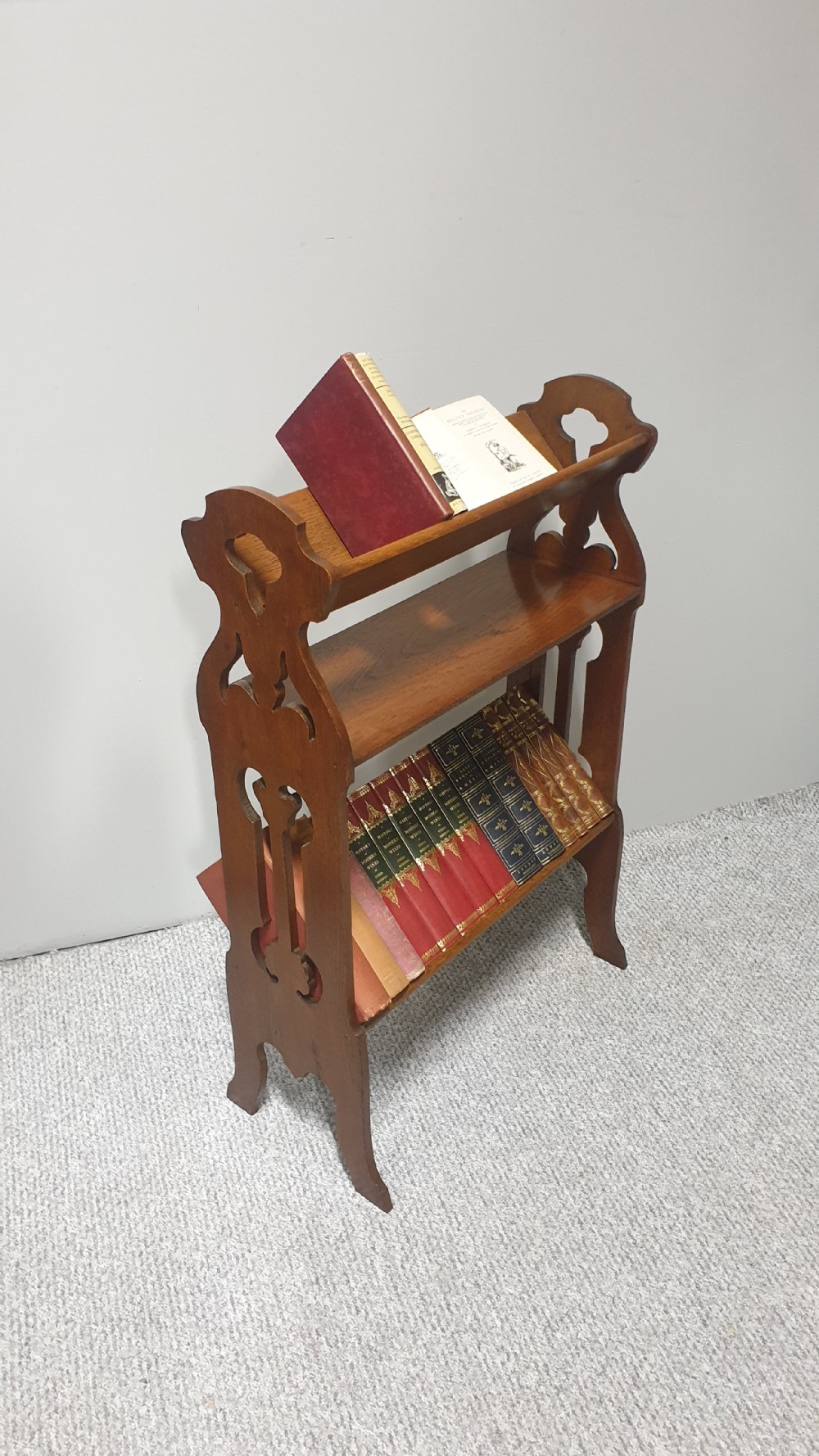 Arts and Crafts Oak Book Trough View III