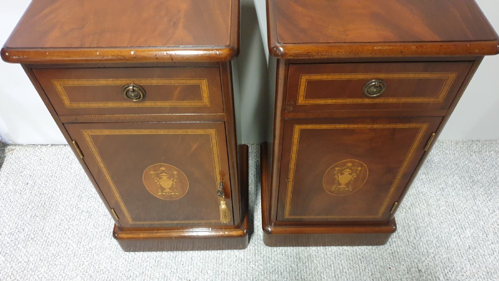 Pair Mahogany Inlaid Bedside Lamp Cabinets View IV