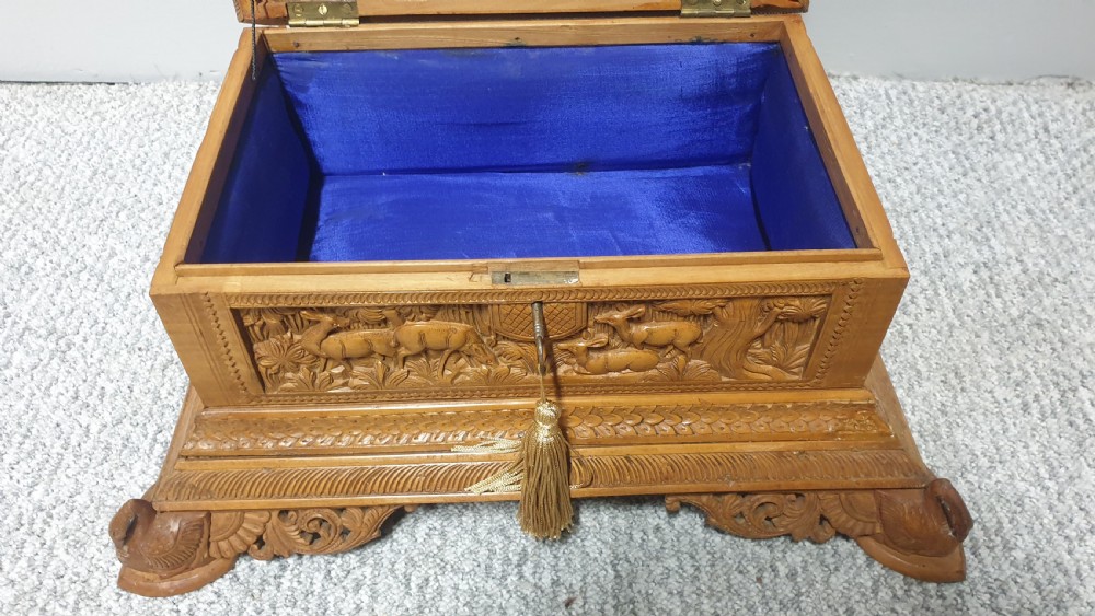 Wonderful Asian Carved Jewellery Casket View XII