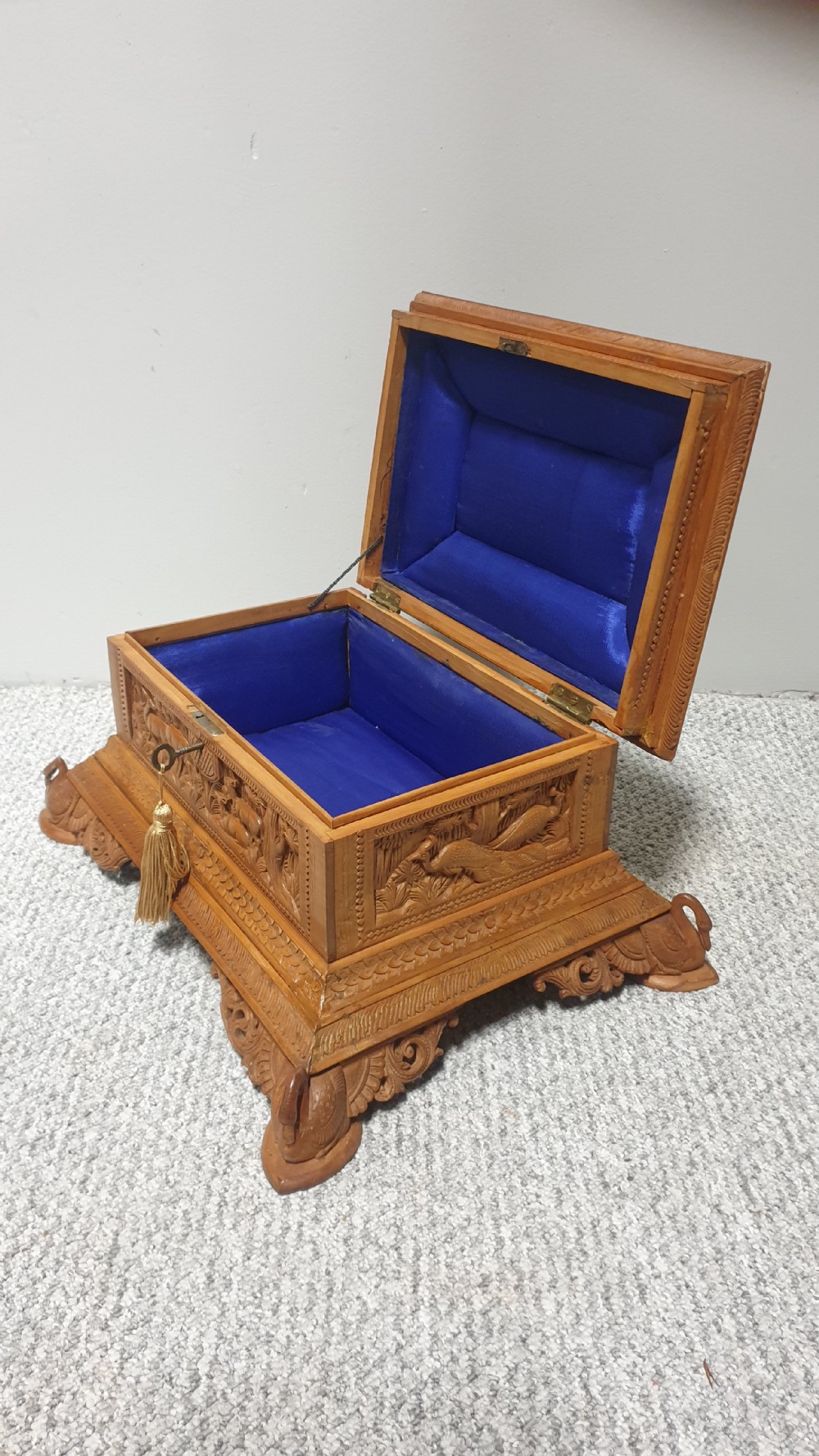 Wonderful Asian Carved Jewellery Casket View XVI