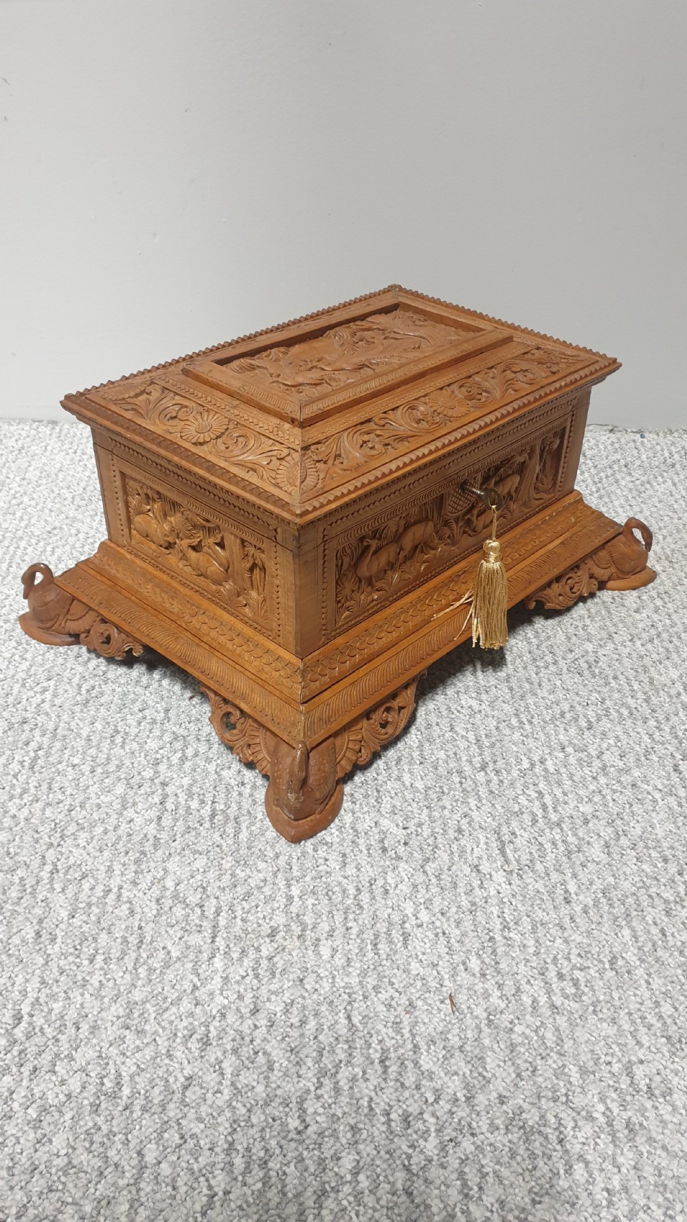 Wonderful Asian Carved Jewellery Casket View XVIII