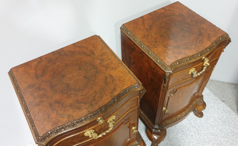 Top Quality Burr Walnut Bedside Lamp Cabinets View II
