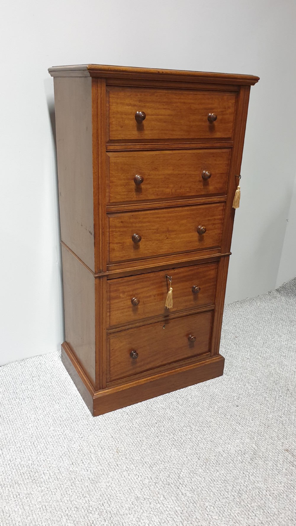 Victorian Mahogany Wellington Chest of Drawers