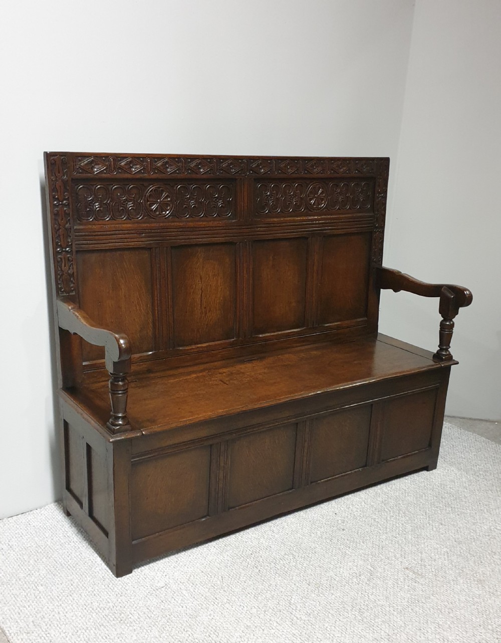 Superb Oak Monks Bench Settle