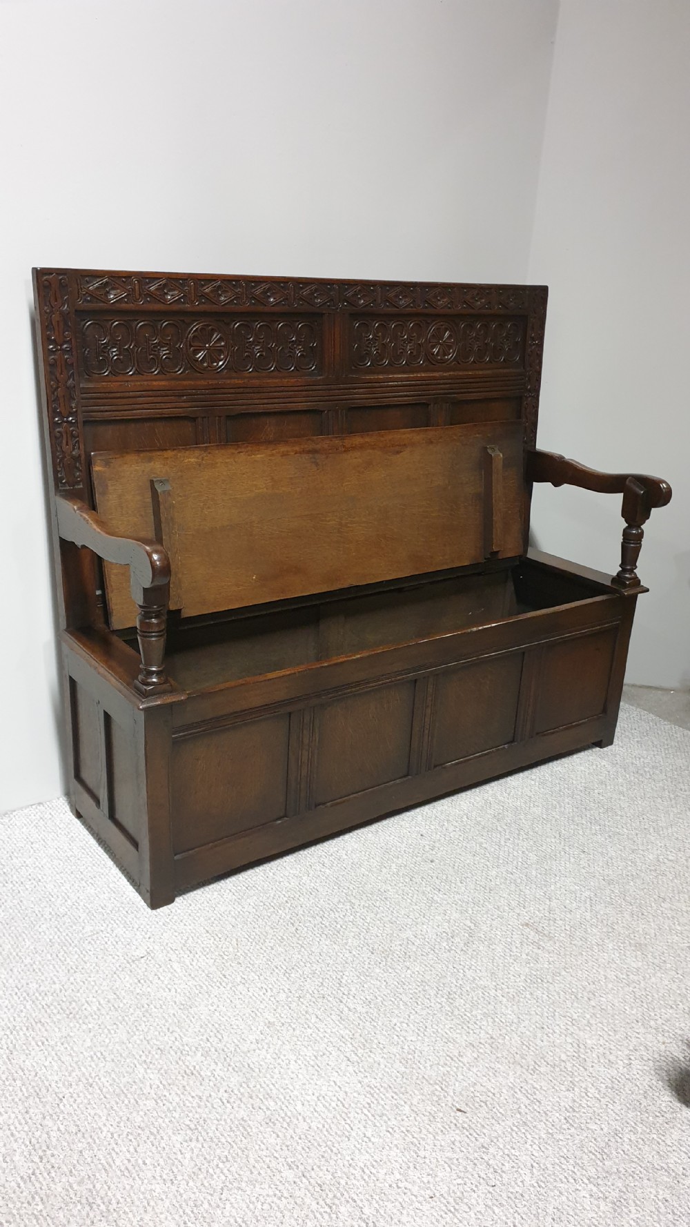 Superb Oak Monks Bench Settle View IV
