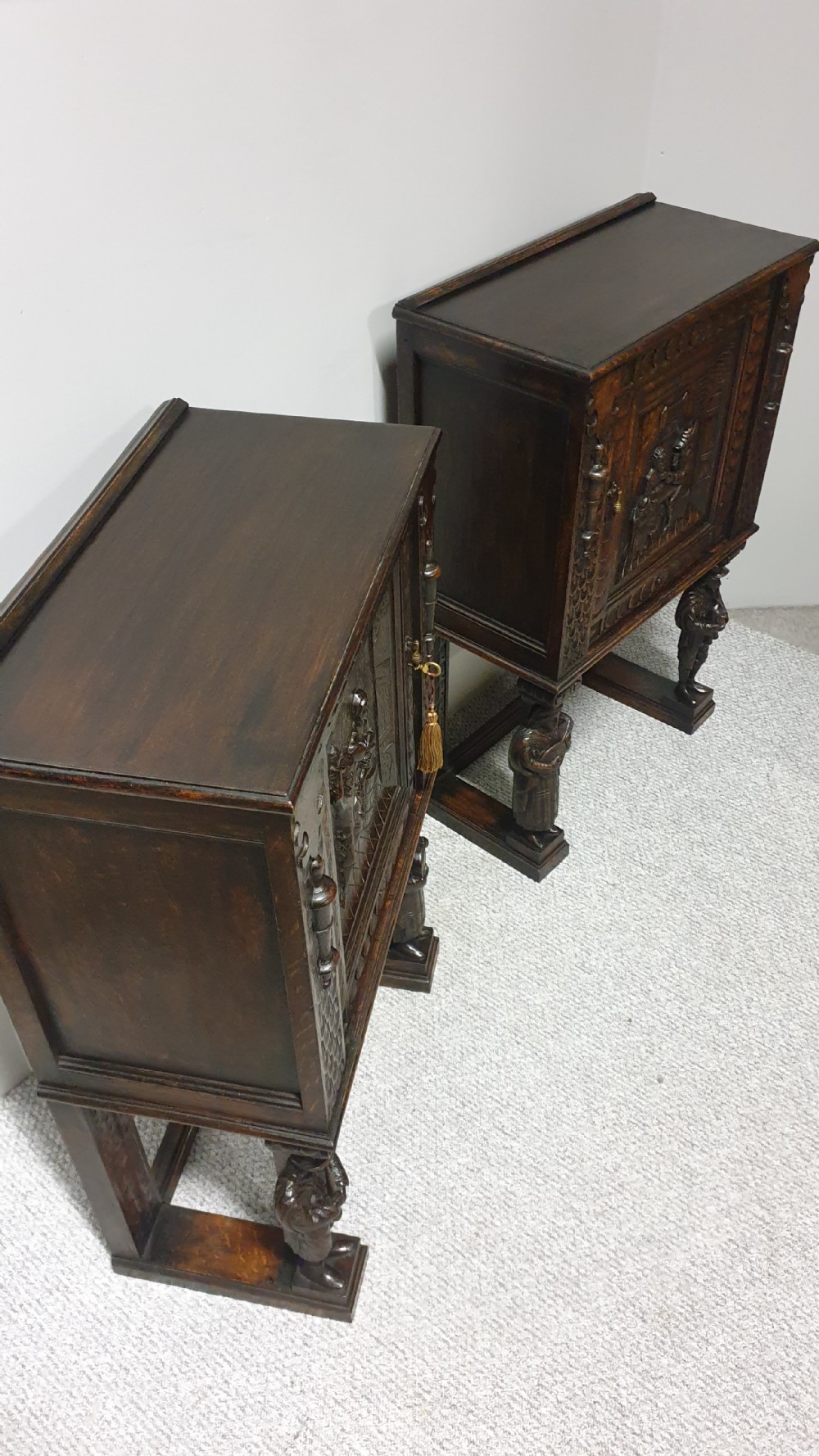 Superb Pair Oak Carved Cabinets View XIV
